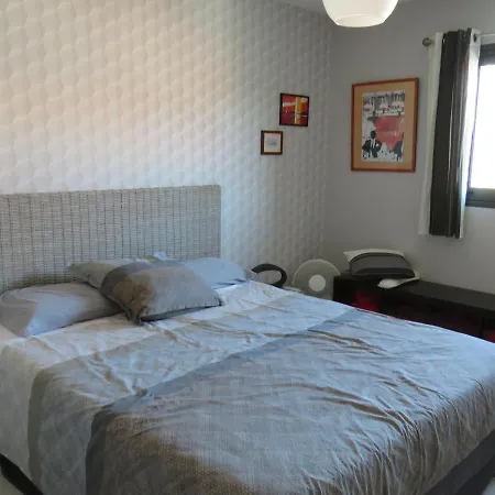 Contemporaine à à 200m De La Mer